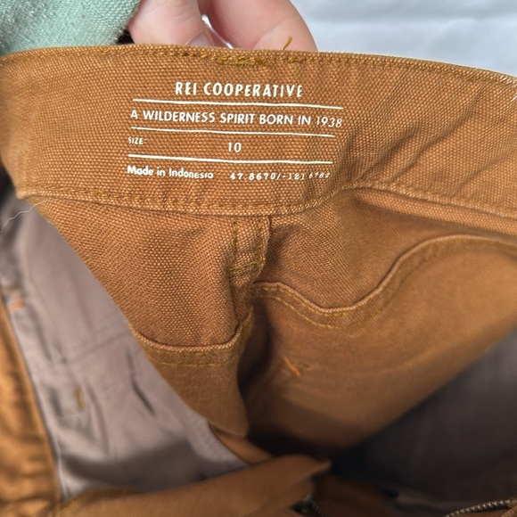 COPY - R.E.I. Co-op women’s utility pant- size 10 - Picture 3 of 3
